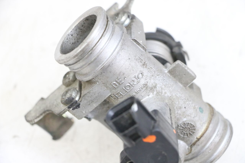 photo de INJECTION PIAGGIO ZIP 4T 50 (2018 - 2020) - Gros plan technique