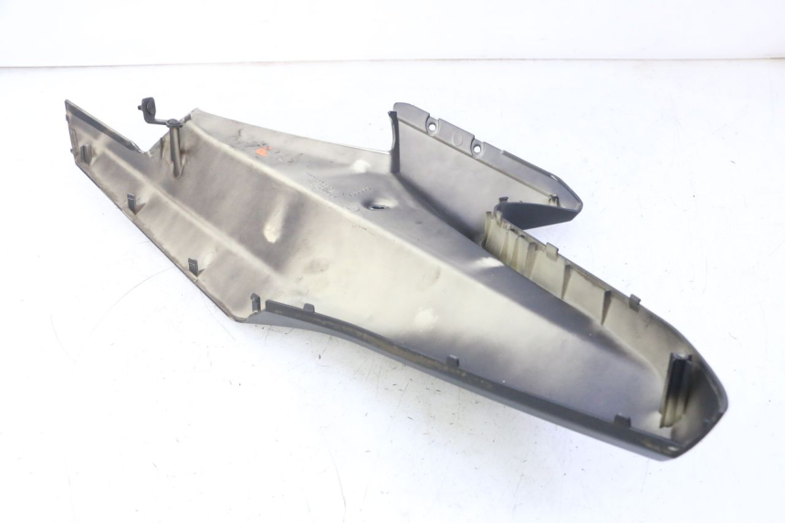 photo de INTERIEUR TETE FOURCHE DROIT QUADRO 4 4D 350 (2015 - 2018)