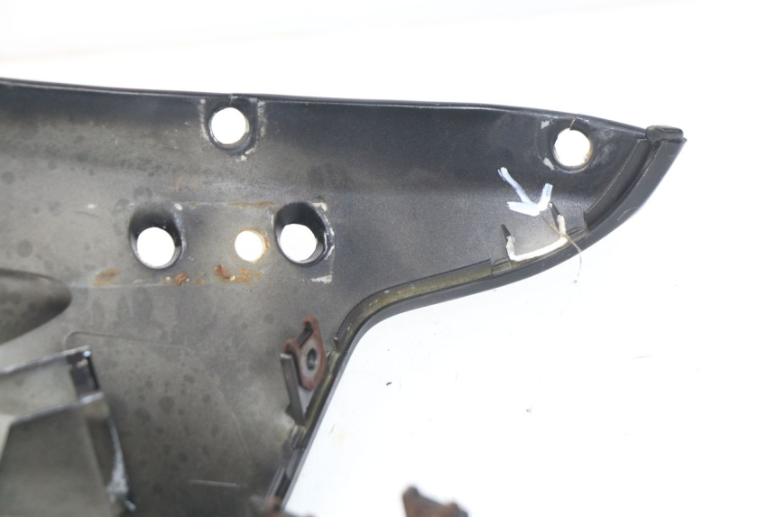 photo de INTERIEUR TETE FOURCHE DROIT HYOSUNG COMET GTR 125 (2007 - 2014) - Vue d’ensemble