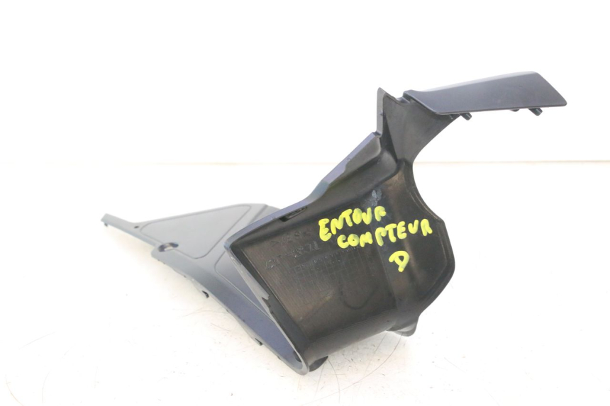 photo de INTERIEUR TETE FOURCHE DROIT YAMAHA FZ8 800 (2010 - 2016) - Autre angle de vue