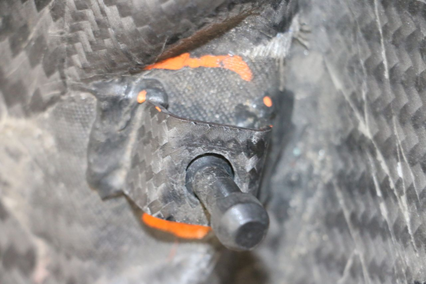 photo de INTERIEUR TETE FOURCHE DROIT BMW S RR ABS S1000RR 1000 (2015 - 2018)