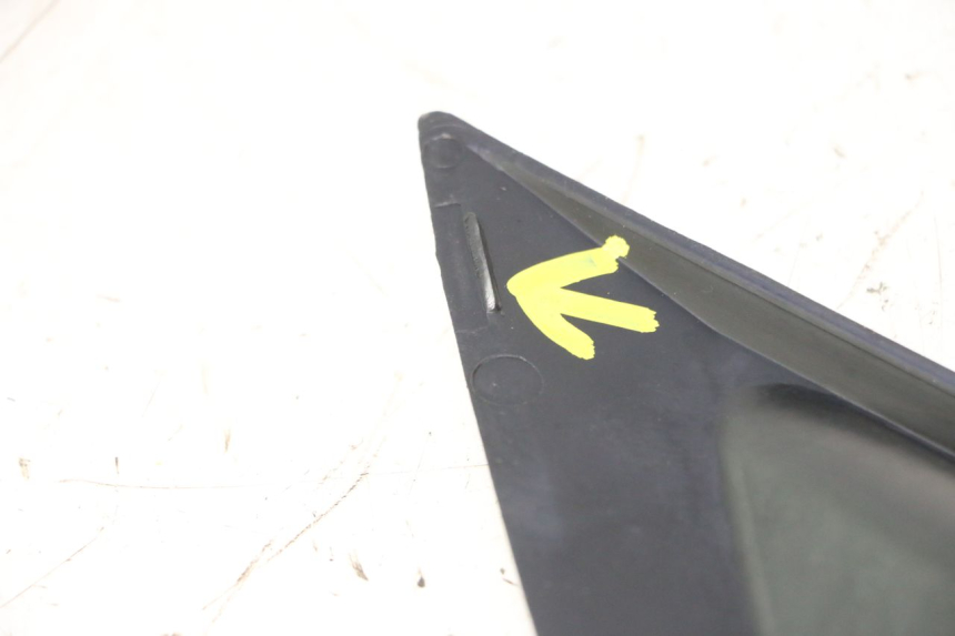 photo de INTERIEUR TETE FOURCHE DROIT CAN-AM SPYDER RS 1000 (2008 - 2012) - Gros plan technique