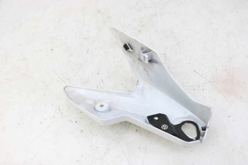 photo de INTERIEUR TETE FOURCHE DROIT YAMAHA XJ6 ABS 600 (2008 - 2016)