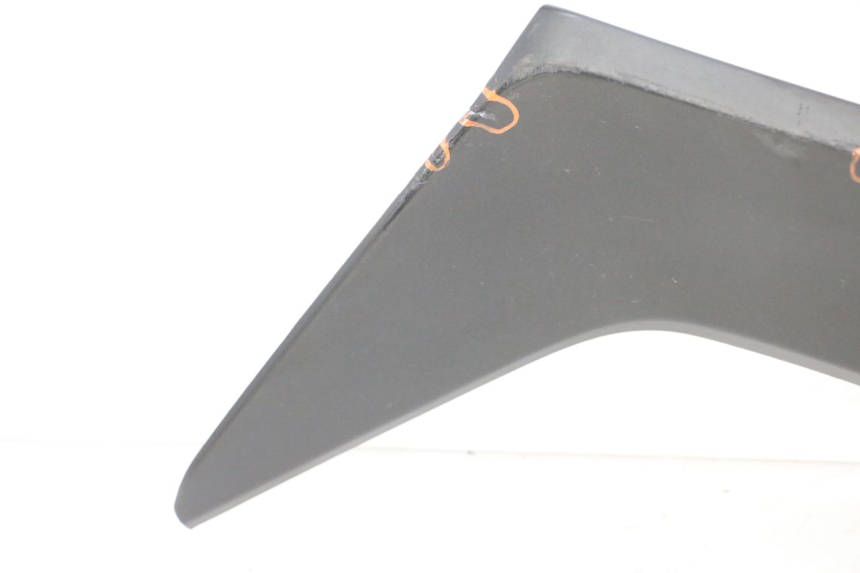 photo de INTERIEUR TETE FOURCHE DROIT YAMAHA XMAX X-MAX 125 (2021 - 2025)