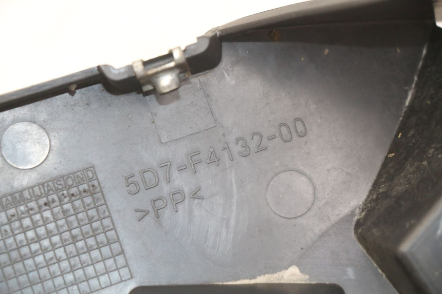 photo de INTERIEUR TETE FOURCHE DROIT YAMAHA MT ABS 125 (2014 - 2018)