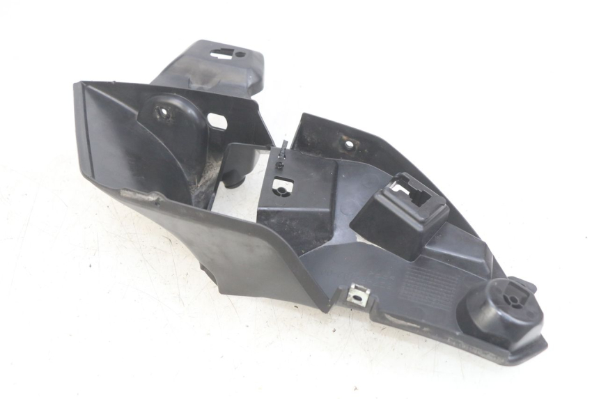 photo de INTERIEUR TETE FOURCHE DROIT YAMAHA MT ABS 125 (2014 - 2018)