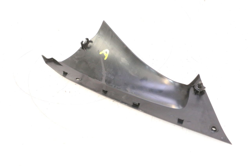 photo de INTERIEUR TETE FOURCHE DROIT YAMAHA YZF R6 600 (2008 - 2009) - Gros plan technique