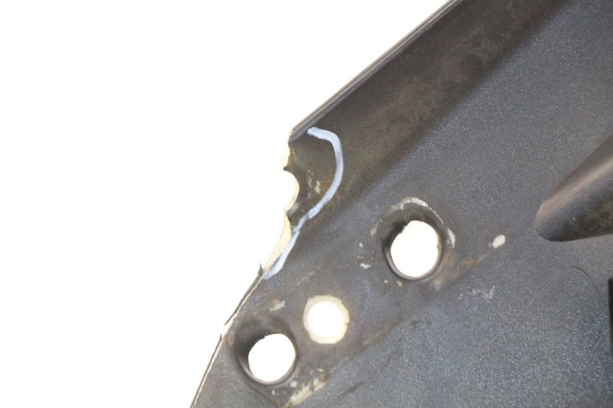 photo de INTERIEUR TETE FOURCHE GAUCHE HYOSUNG COMET GTR 125 (2007 - 2014) - Détails caractéristiques