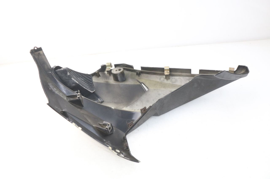 photo de INTERIEUR TETE FOURCHE GAUCHE HYOSUNG COMET GTR 125 (2007 - 2014) - Pièce contrôlée