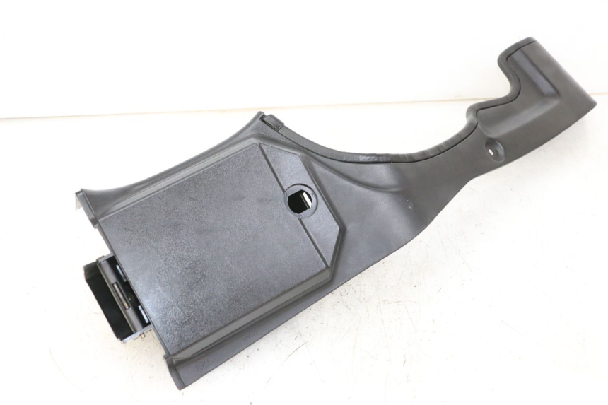 photo de INTERIEUR TETE FOURCHE GAUCHE KAWASAKI GTR 1000 (1994 - 2004)