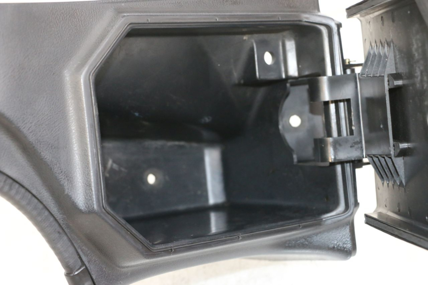 photo de INTERIEUR TETE FOURCHE GAUCHE KAWASAKI GTR 1000 (1994 - 2004)