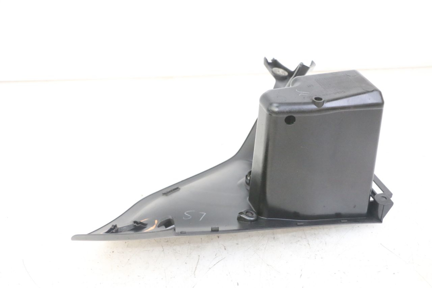 photo de INTERIEUR TETE FOURCHE GAUCHE HONDA NTV DEAUVILLE ABS 700 (2007 - 2016)