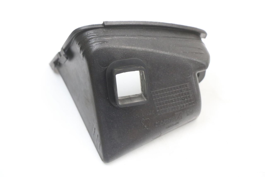 photo de INTERIEUR TETE FOURCHE GAUCHE PIAGGIO X10 125 (2012 - 2017)