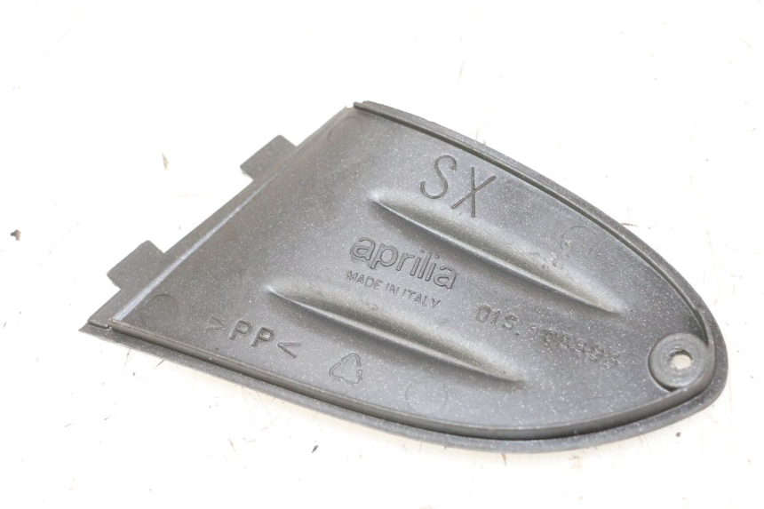 photo de INTERIEUR TETE FOURCHE GAUCHE APRILIA SR R 2T LC 50 (2018 - 2021)