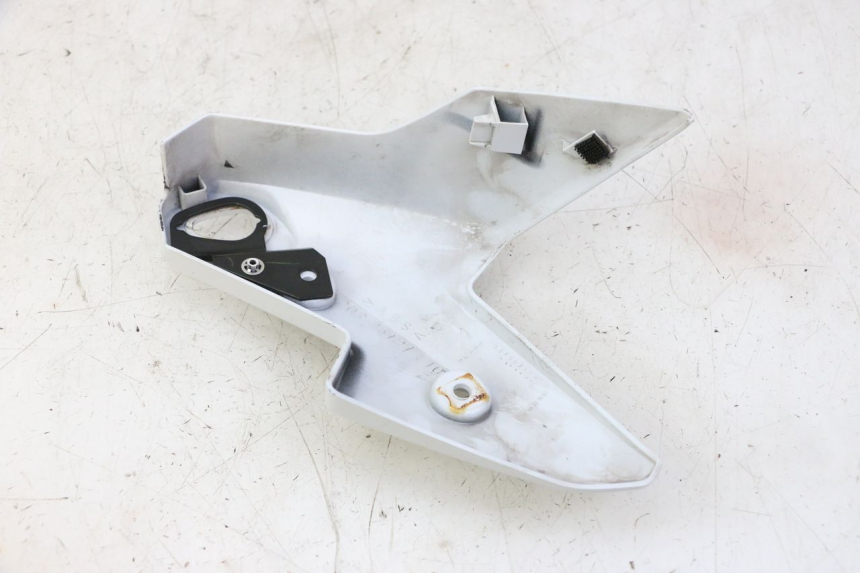 photo de INTERIEUR TETE FOURCHE GAUCHE YAMAHA XJ6 ABS 600 (2008 - 2016)