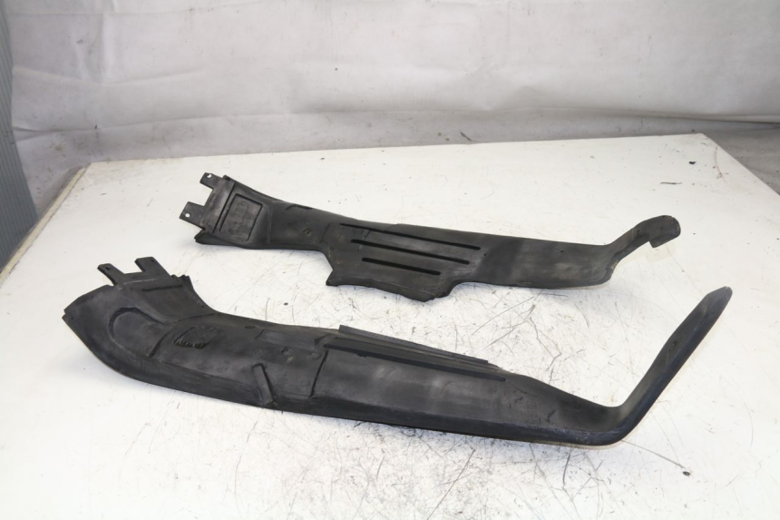 photo de INTERIEUR TETE DE FOURCHE BMW K 75 RT ABS 750 (1989 - 1997)