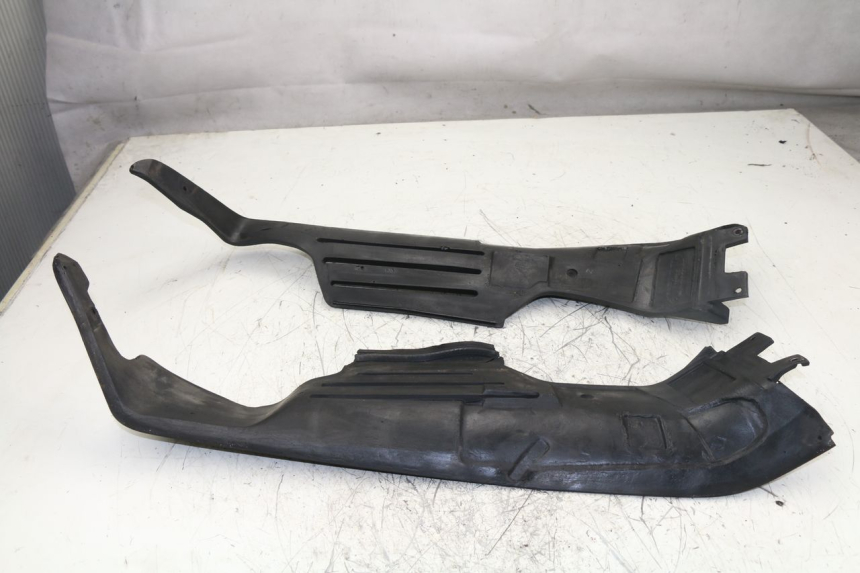 photo de INTERIEUR TETE DE FOURCHE BMW K 75 RT ABS 750 (1989 - 1997)