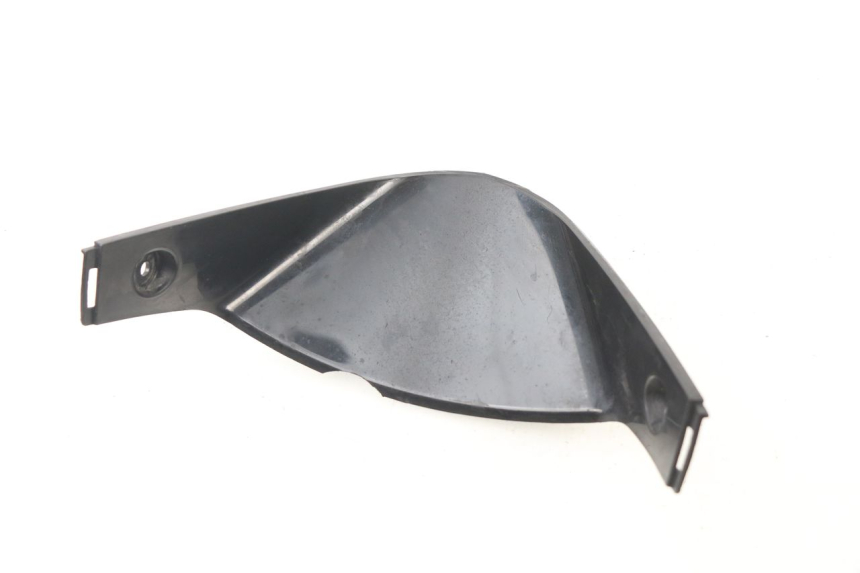 photo de INTERIEUR TETE DE FOURCHE HONDA CBR RR FIREBLADE 1000 (2006 - 2007) - Détail de la pièce