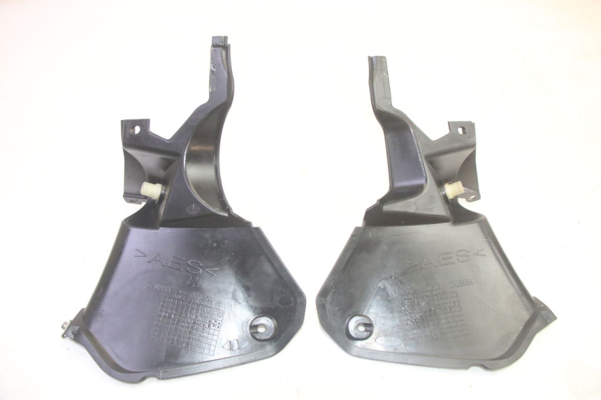photo de INTERIEUR TETE DE FOURCHE YAMAHA FJR ABS 1300 (2006 - 2012) - Pièce contrôlée
