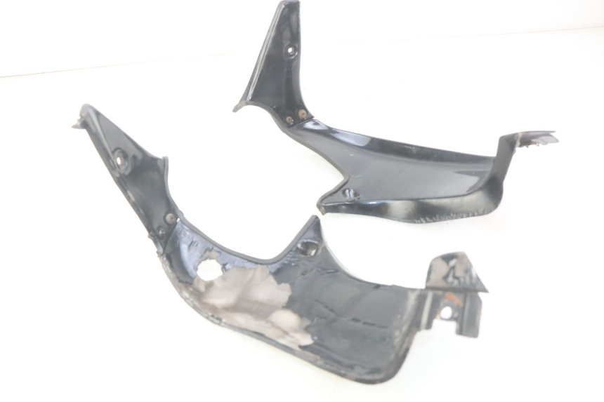 photo de INTERIEUR TETE DE FOURCHE SUZUKI GSX-F GSX  F 1100 (1988 - 1994) - Détail de la pièce