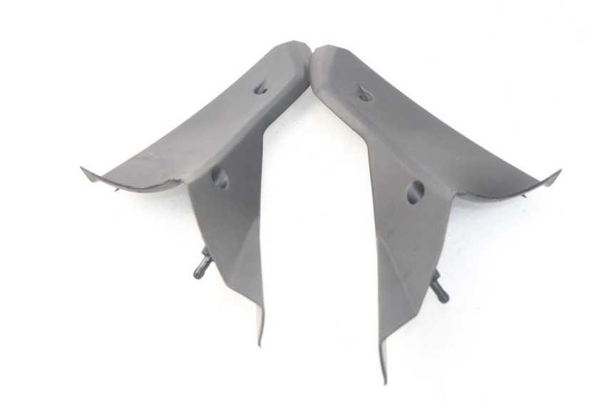 photo de INTERIEUR TETE DE FOURCHE TRIUMPH SPRINT ST ABS 1050 (2005 - 2007) - Zoom état d’usage