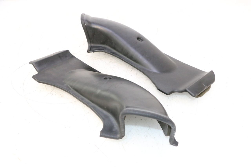 photo de INTERIEUR TETE DE FOURCHE KAWASAKI ZX-6R ZX6R 600 (1995 - 1997) - Autre angle de vue
