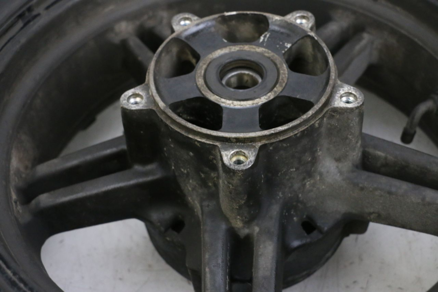 photo de JANTE ARRIÈRE ET PNEU SUZUKI BURGMAN 650 (2013 - 2020)