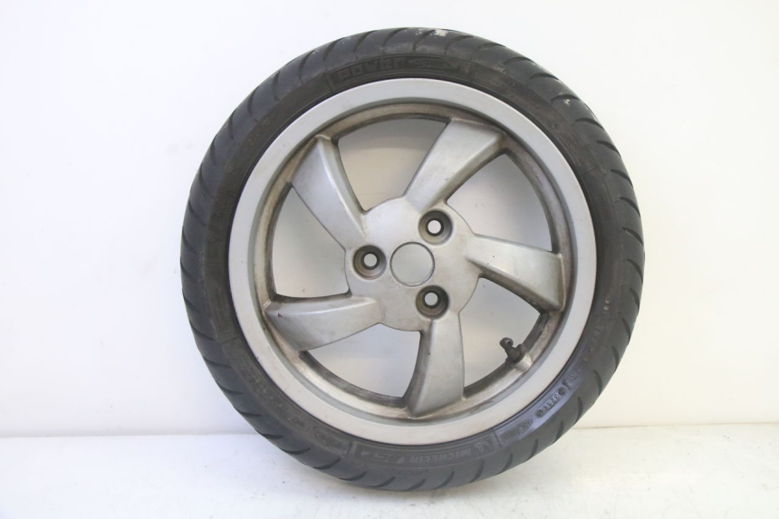 photo de JANTE ARRIÈRE ET PNEU PEUGEOT CITYSTAR 50 (2013 - 2017)