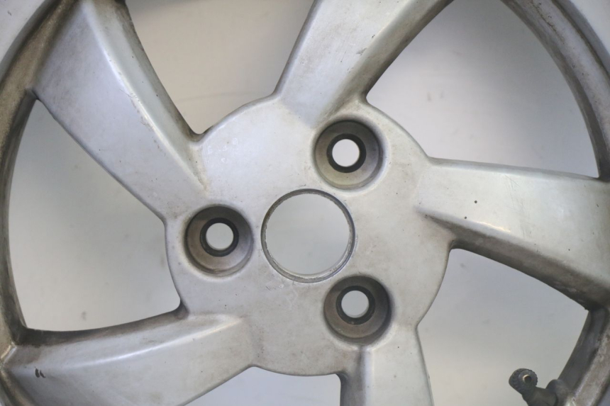 photo de JANTE ARRIÈRE ET PNEU PEUGEOT CITYSTAR 50 (2013 - 2017)