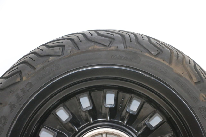 photo de JANTE ARRIÈRE ET PNEU PEUGEOT DJANGO 4T 50 (2014 - 2019) - Zoom composants