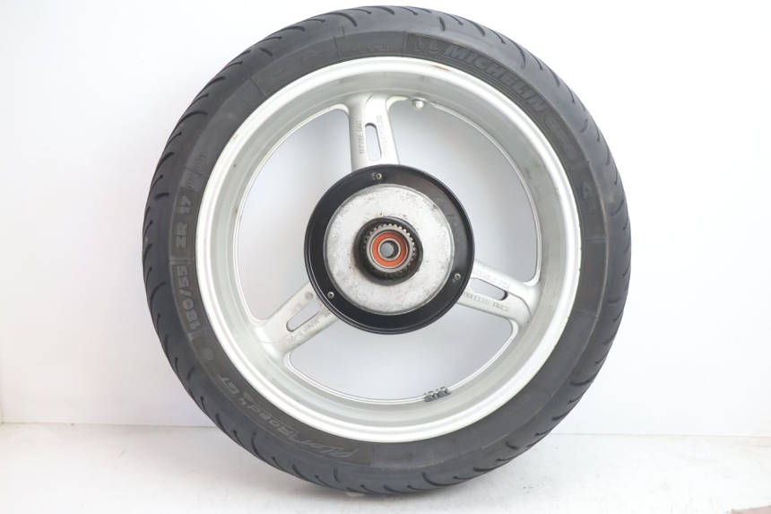 photo de JANTE ARRIÈRE ET PNEU YAMAHA FJR 1300 (2001 - 2005) - Vue principale
