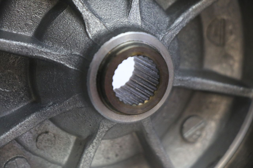 photo de JANTE ARRIÈRE ET PNEU PIAGGIO FLY 2T 50 (2004 - 2017)