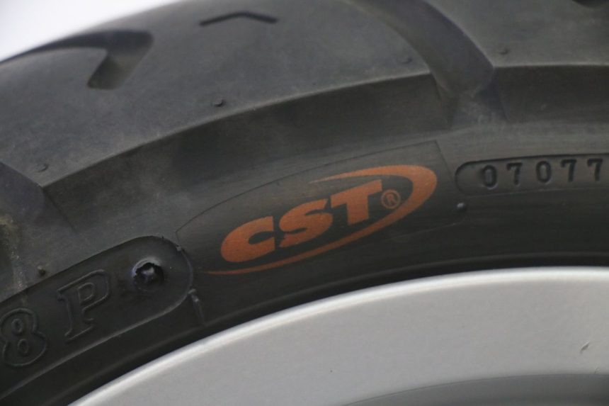 photo de JANTE ARRIÈRE ET PNEU PIAGGIO FLY 2T 50 (2004 - 2017)