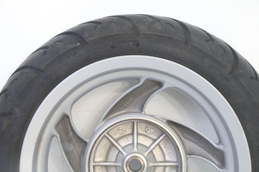 photo de JANTE ARRIÈRE ET PNEU PIAGGIO FLY 2T 50 (2004 - 2017)