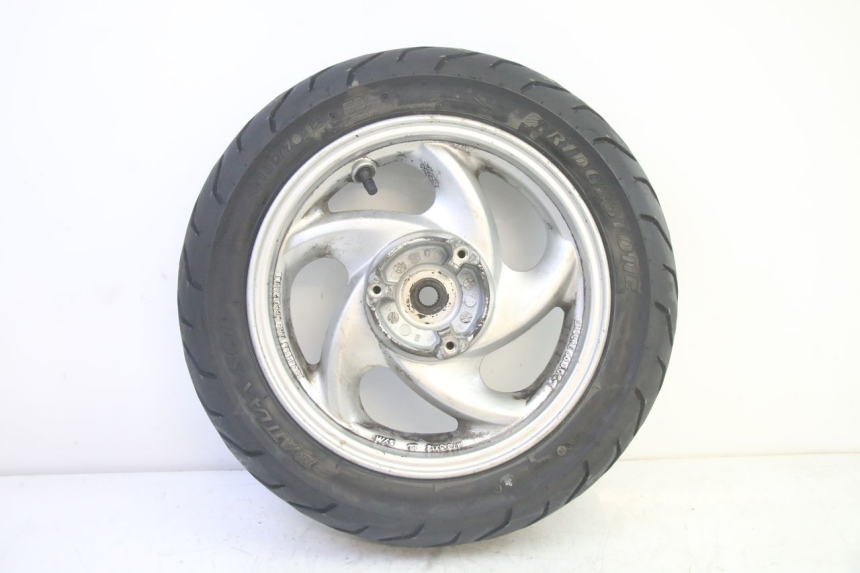 photo de JANTE ARRIÈRE ET PNEU SYM GTS EVO 125 (2009 - 2013) - Vue principale