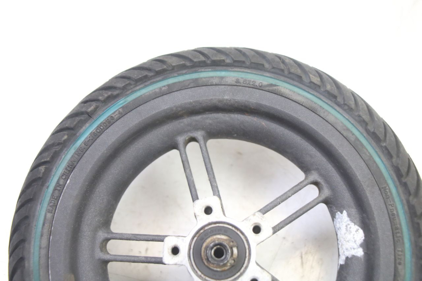 photo de JANTE ARRIÈRE ET PNEU XIAOMI MI PRO 2 1