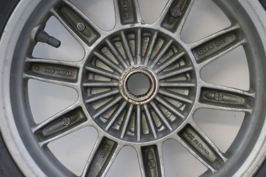 photo de JANTE ARRIÈRE ET PNEU PIAGGIO MP3 125 (2006 - 2014)