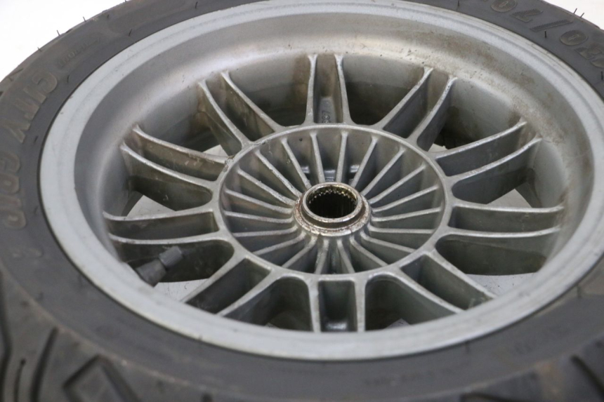 photo de JANTE ARRIÈRE ET PNEU PIAGGIO MP3 125 (2006 - 2014)