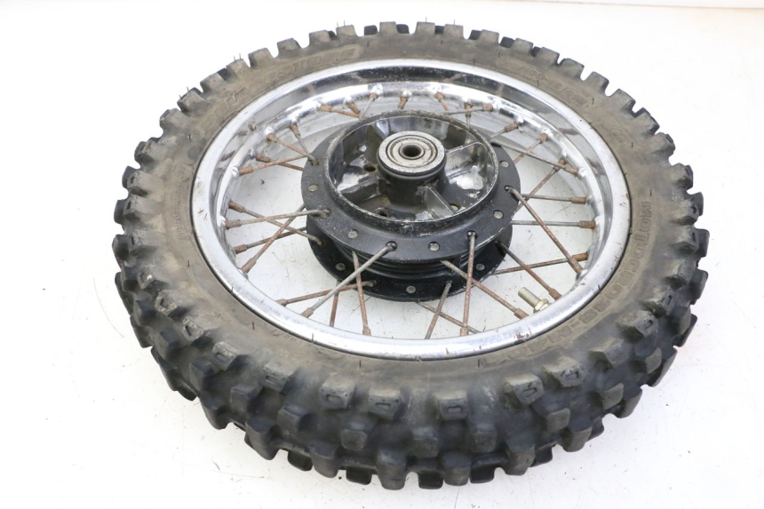 photo de JANTE ARRIÈRE ET PNEU YAMAHA PW 80 (1983 - 2014)