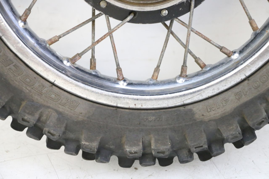 photo de JANTE ARRIÈRE ET PNEU YAMAHA PW 80 (1983 - 2014)