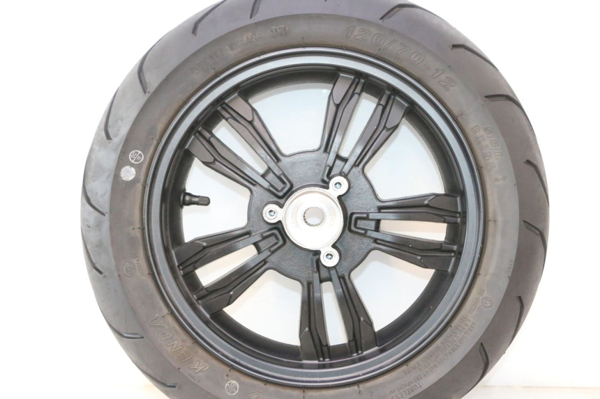 photo de JANTE ARRIÈRE ET PNEU JM MOTORS R-MAX TECH 50 (2024 - 2026) - Zoom composants