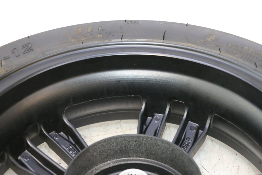 photo de JANTE ARRIÈRE ET PNEU JM MOTORS R-MAX TECH 50 (2024 - 2026) - Autre angle de vue