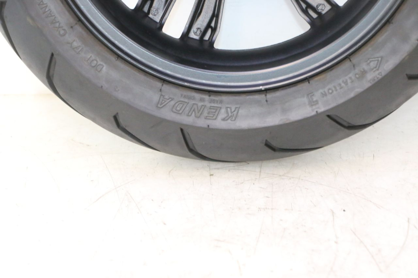 photo de JANTE ARRIÈRE ET PNEU JM MOTORS R-MAX TECH 50 (2024 - 2026) - Marquages et références