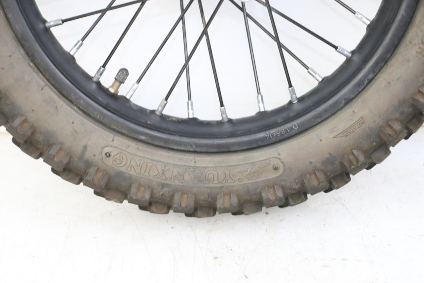 photo de JANTE ARRIÈRE ET PNEU APOLLO RFZ 125
