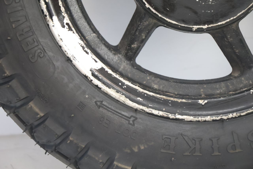 photo de JANTE ARRIÈRE ET PNEU TNT MOTOR ROMA 10' 2T 50 (2011 - 2018) - Points de fixation