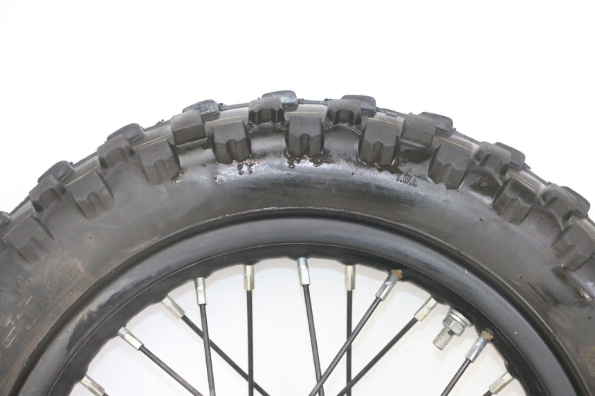 photo de JANTE ARRIÈRE ET PNEU APOLLO RXF 125