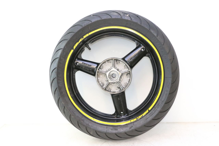 photo de JANTE ARRIÈRE ET PNEU SUZUKI SV S 650 (2003 - 2009) - Vue principale