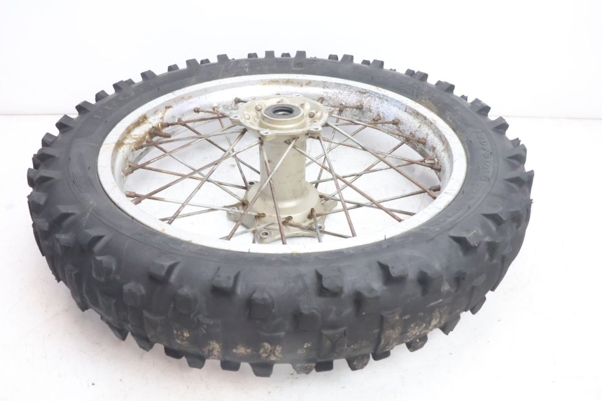 photo de JANTE ARRIÈRE ET PNEU HUSABERG TE 250 (2011 - 2014) - Focus structure