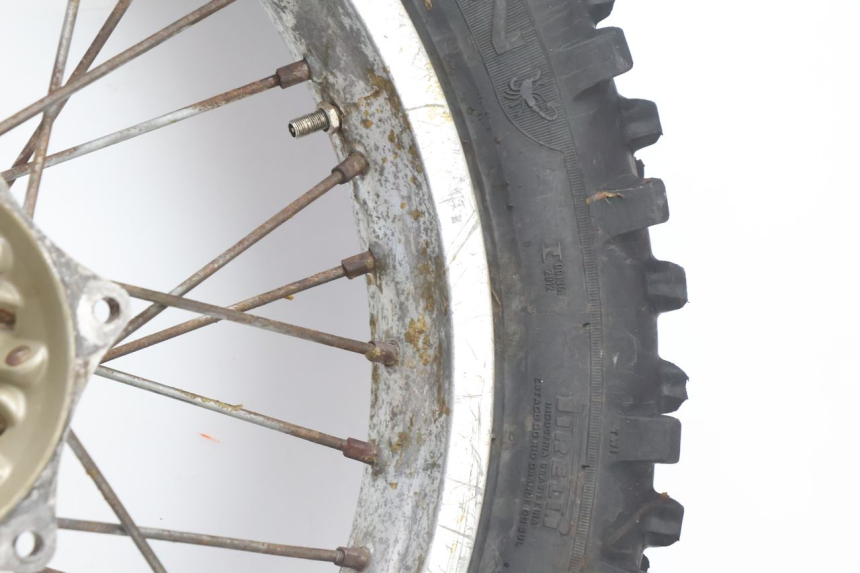 photo de JANTE ARRIÈRE ET PNEU HUSABERG TE 250 (2011 - 2014) - Points de fixation