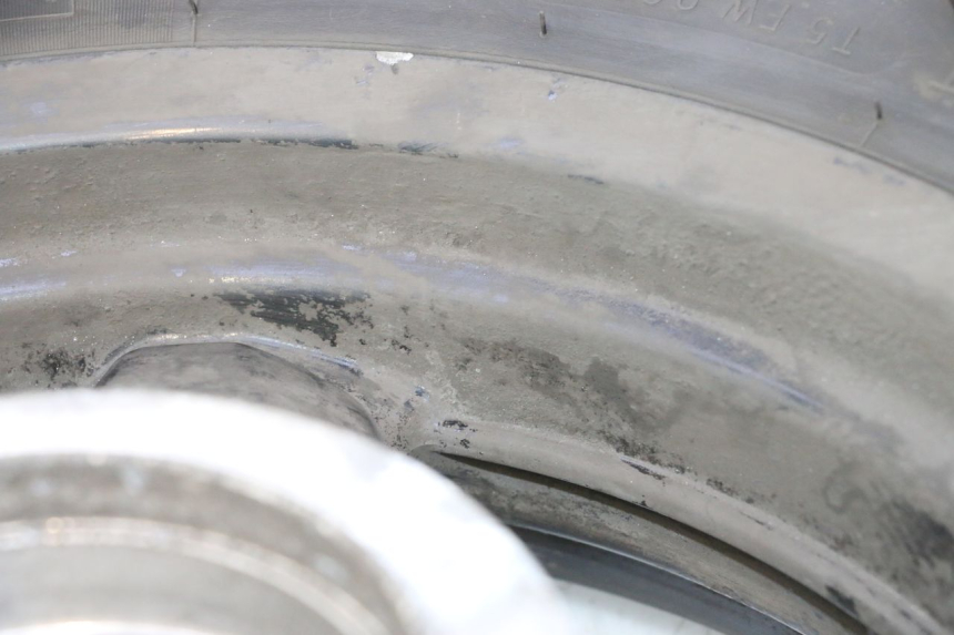 photo de JANTE ARRIÈRE ET PNEU YAMAHA X-MAX XMAX 125 (2010 - 2013) - Zoom composants